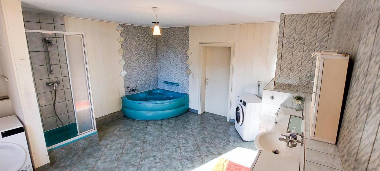 DIVINO Pension Apartment Lutzen Bagian luar foto